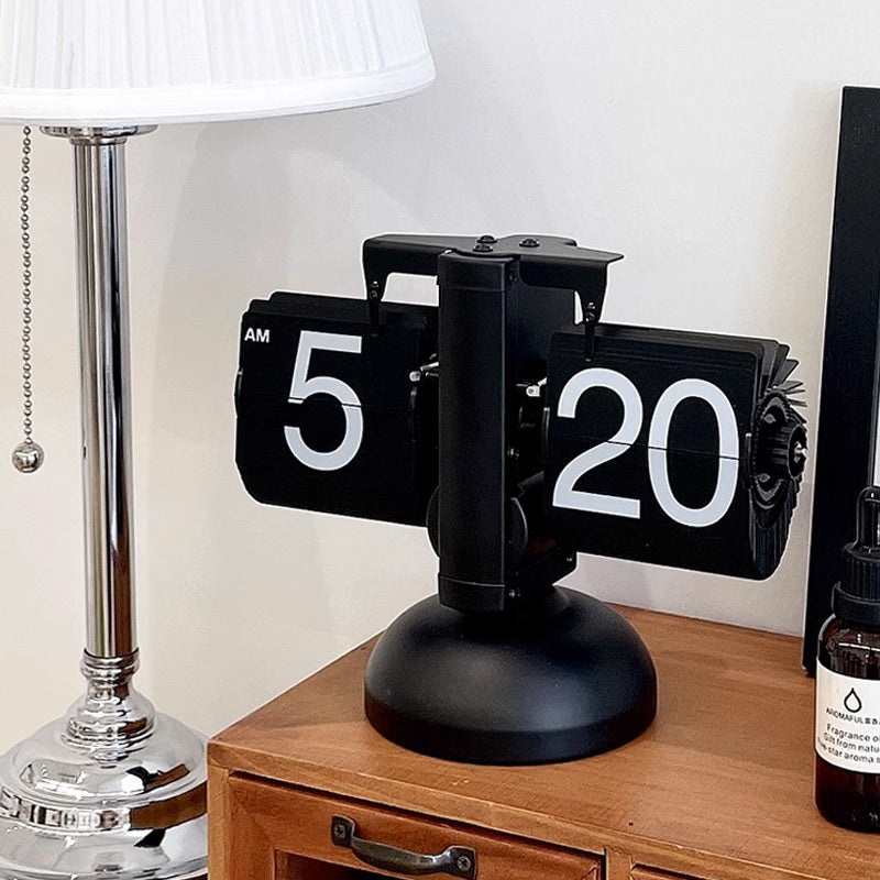 Moderne Digitale Mechanische Retro Klok met Inwendige Versnelling